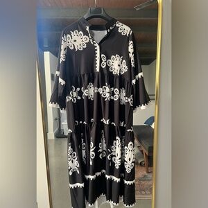 Black and White Floral Women's Dress